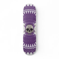 Halftone Skull & Radial Graphics: Skateboard