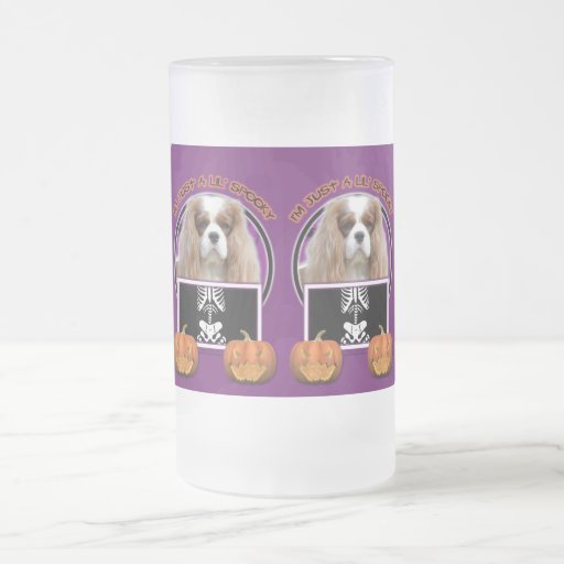 Halloween - apenas un Lil fantasmagórico - caballe Taza