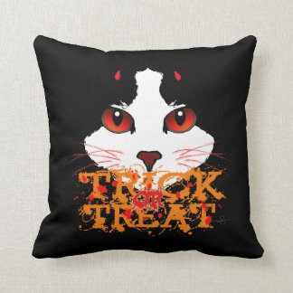 black cat pillow halloween