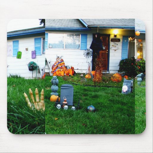 Halloween House Mouse Pads