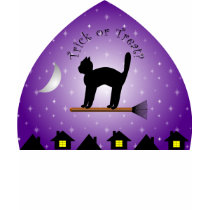 Halloween Witches' Black Cat T-Shirt by Angelas_Designs Halloween Witches' Black Cat T-Shirt