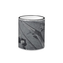 Hammerless Shotgun Mug