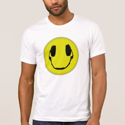 Happy Headphone T Shirts