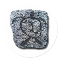 Hawaiian Turtle-stone Round Sticker