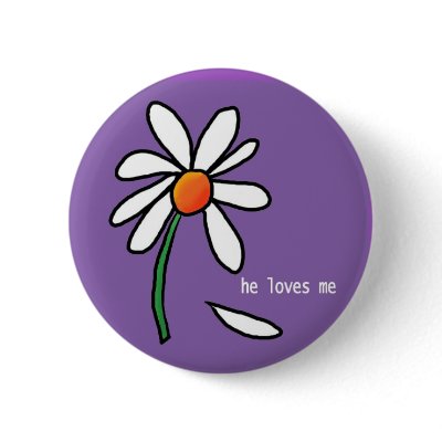 he loves me buttons by princess_dollhead