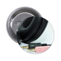Headphone Pin