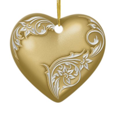 Heart Scroll Gold w White Christmas Ornaments
