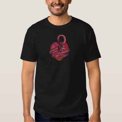 Heart snake red t-shirt