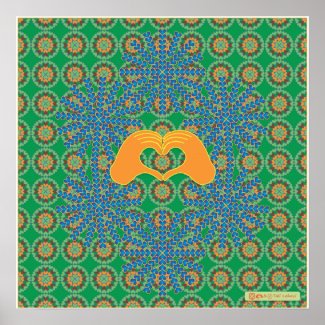HeartMark Hands focus on Mandala core print