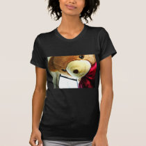 Here Comes Teddy t-shirts