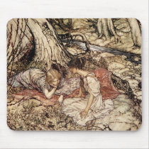 Hermia and Lysander Mousepad