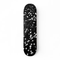 High Contrast Daisy Lawn 02 skateboards