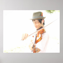 Hombre con el violín posters