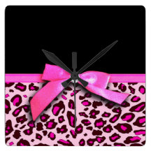 Hot pink leopard print ribbon bow graphic clock