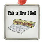How I Roll Plastic Wrap Christmas Ornaments