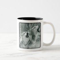 Howling Wolf Mug mugs