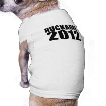 Huckabee in 2012 pet clothing