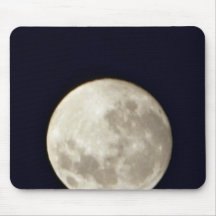 Hunter's moon mouse pad