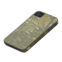 Hunting Camo iPhone 4 Case-Mate Barely There™
