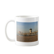 Huntington Beach pier Mugs