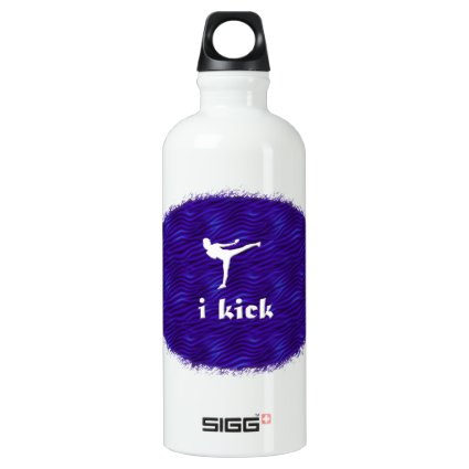 i kick / Lady Kickboxer on blue/violet swirls SIGG Traveler 0.6L Water Bottle