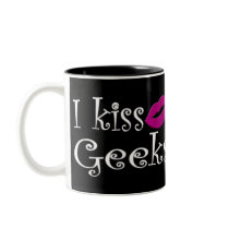 I Kiss Geeks mugs