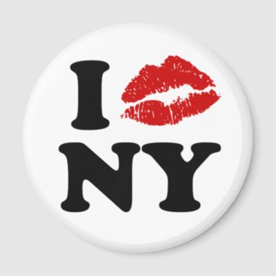 I Kiss New York Magnets