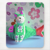 I Like To Sit Awhile And Think - Green Cat mousepads