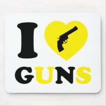 I Love Guns Mouse Pad