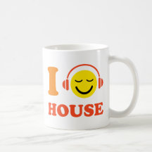 I love house music smiley face with headphones mug