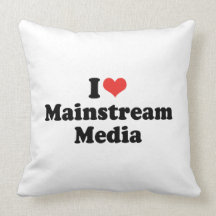 I LOVE MAINSTREAM MEDIA - .png Throw Pillow