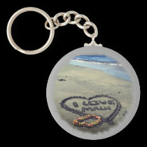 I love Maui keychains