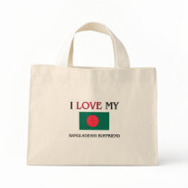 I Love My Bangladeshi Boyfriend Tote Bags