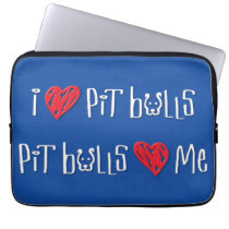 I Love Pit Bulls - Pit Bulls Love Me Computer Sleeve