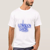 I wreck mics T-shirt by oddescee I wreck mics T-shirt