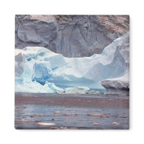 Icebergs, Antarctica Magnet