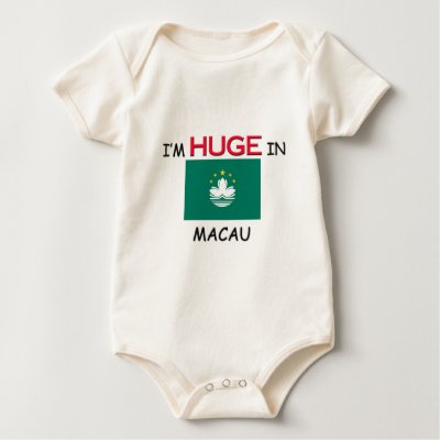 I'm HUGE In MACAU Tshirt by flagshirt