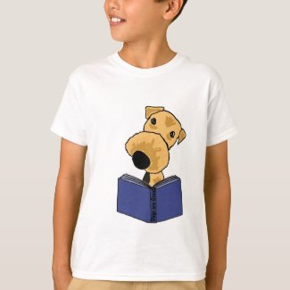 CC- Airedale reading a book Shirt