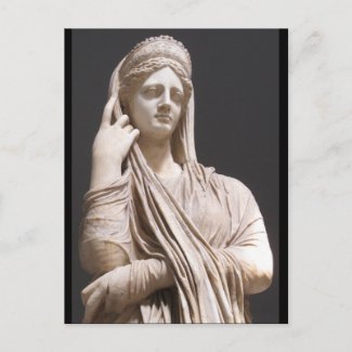 Imperial Roman women - statue postcard