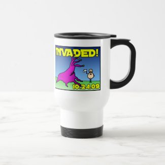 Invaded! Alien attack mug