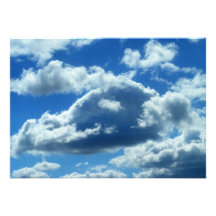 Invitaciones brillantes de las nubes anuncios  
