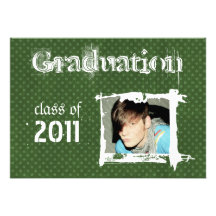 Invitaciones enrrolladas de la graduación de los p anuncio