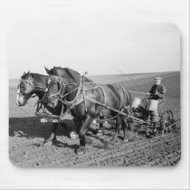Iowa Corn Planter, 1940s Mousepads
