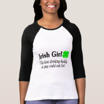 Menina irlandesa o melhor amigo que bebendo um ind camisetas