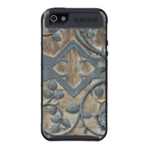 Iron Medieval Lock on wooden door Covers For iPhone 5