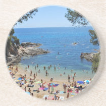 It puts glasses of the Costa Brava (Spain) Coasters