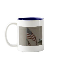 IT WAS EASY TO BE mugs