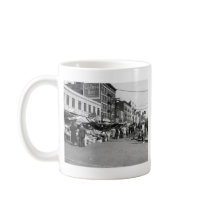 Italian Pushcart Market, Bronx: 1940 Mugs