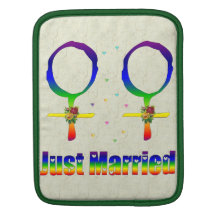 Just Married Lesbians Sleeve For iPads