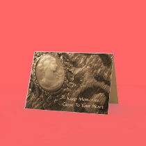 Keep Memories Close To Your Heart cards